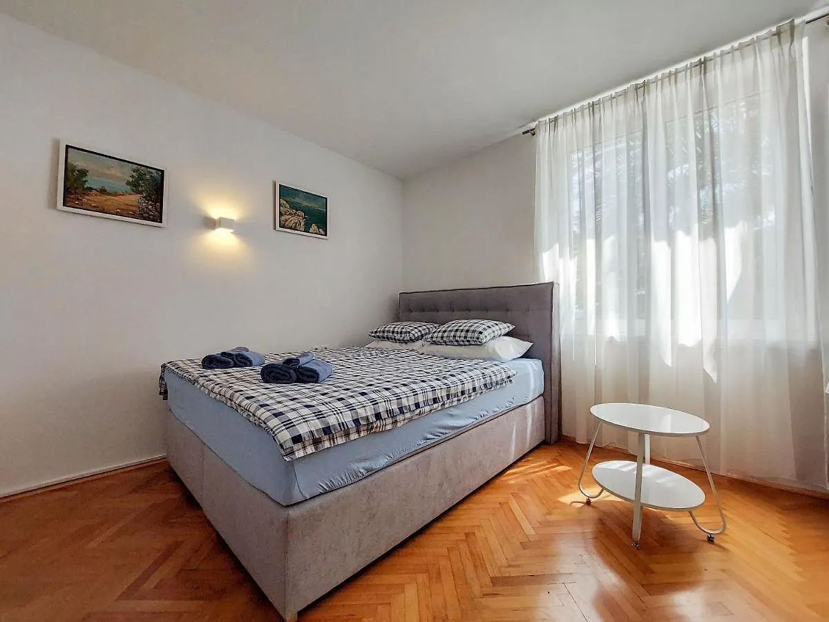 Apartment Andry 2