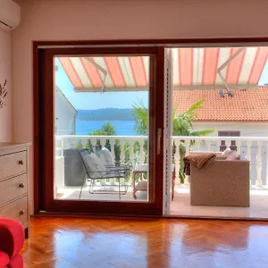  Apartman Anmarie